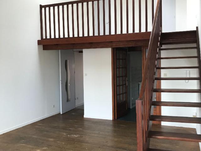 Appartement 3 pièces, 81 m² à louer à Pamiers 09100