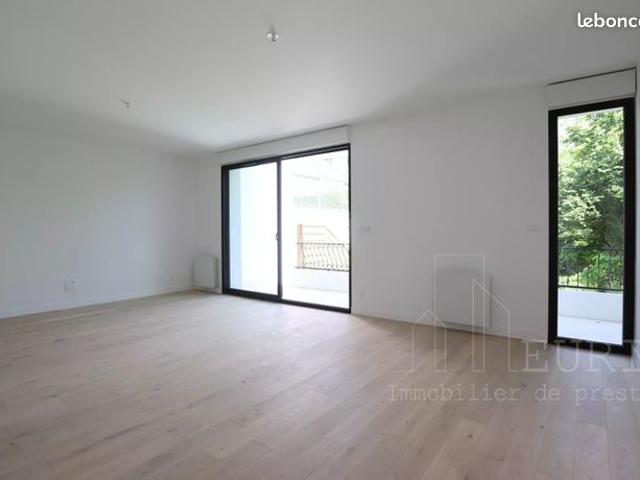Appartement 3 pièces 81 m²