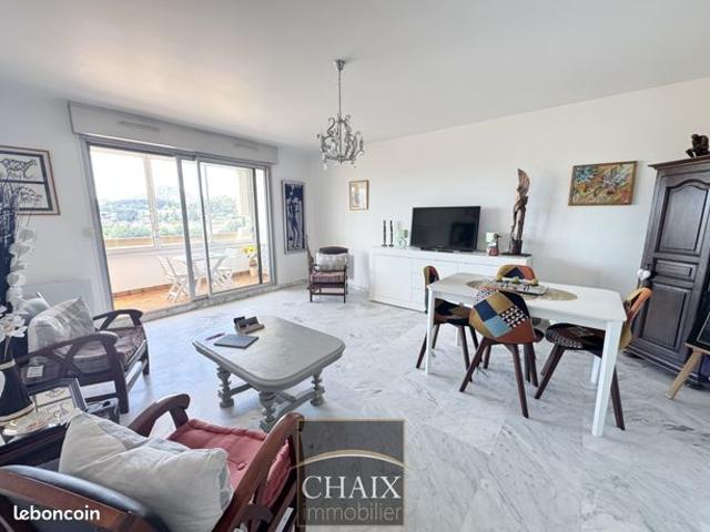 Appartement 3 pièces 81 m²