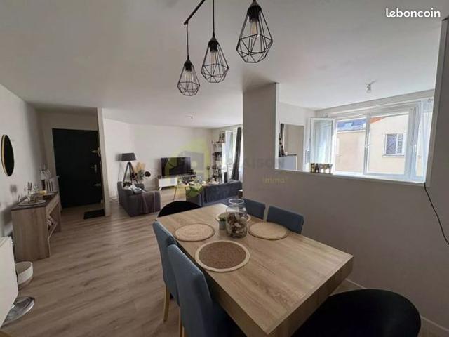 Appartement 3 pièces 81 m²