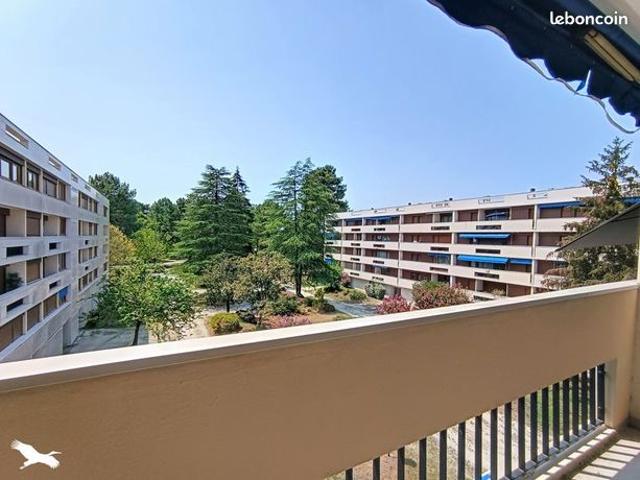 Appartement 3 pièces 81 m²