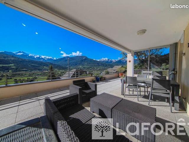 Appartement 3 pièces 81 m²