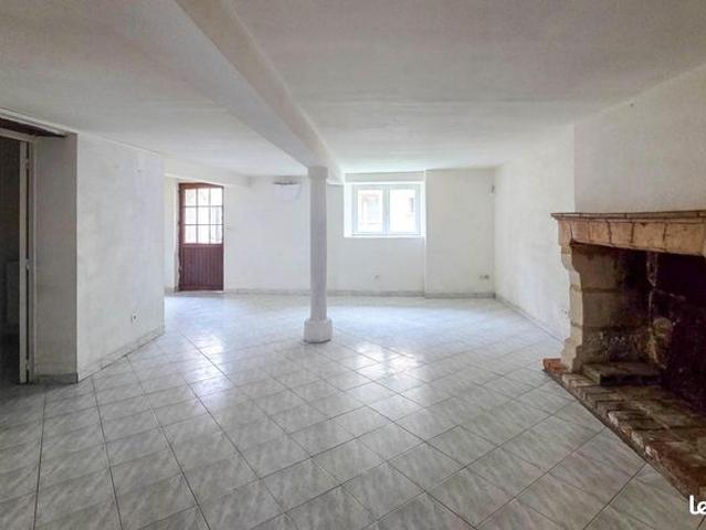 Appartement 3 pièces 81 m²