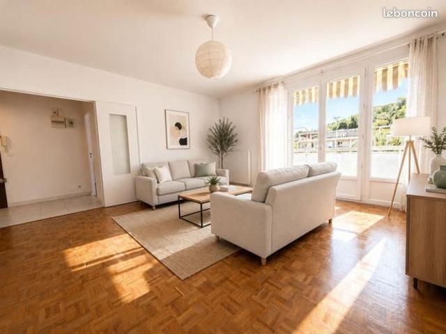Appartement 3 pièces 81 m²
