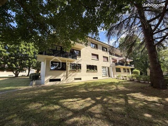 Appartement 3 pièces 81 m²
