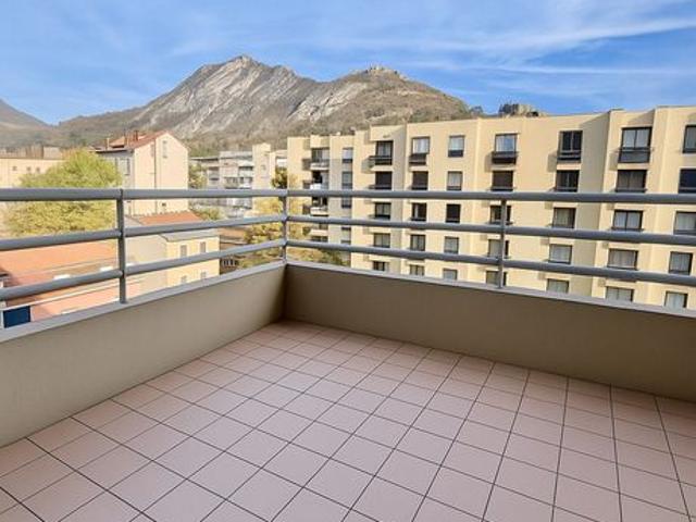 Appartement 3 pièces 81 m²