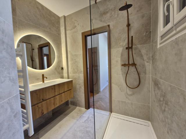 Appartement 3 pièces 81 m²