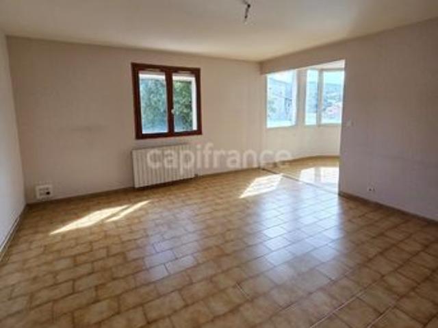 Appartement 3 pièces 81 m²