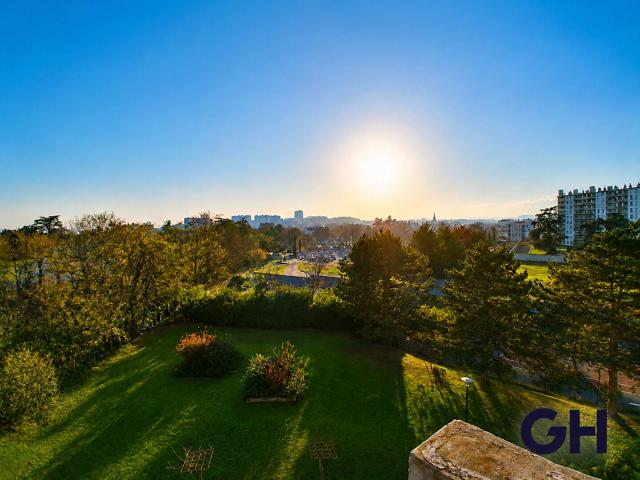 Appartement 3 pièces 81 m²