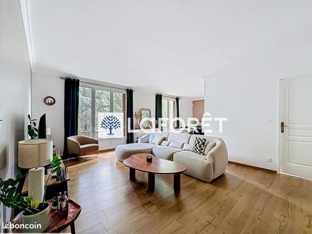 Appartement 3 pièces 81 m²