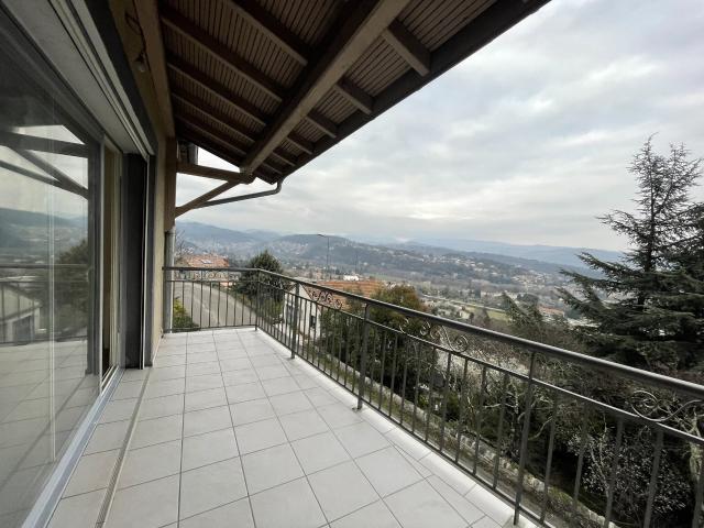 Appartement 3 pièces 81 m²