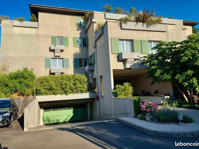Appartement 3 pièces 81 m²