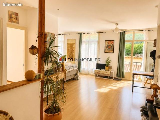 Appartement 3 pièces 81 m²