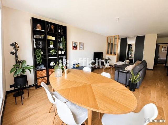 Appartement 3 pièces 82 m²