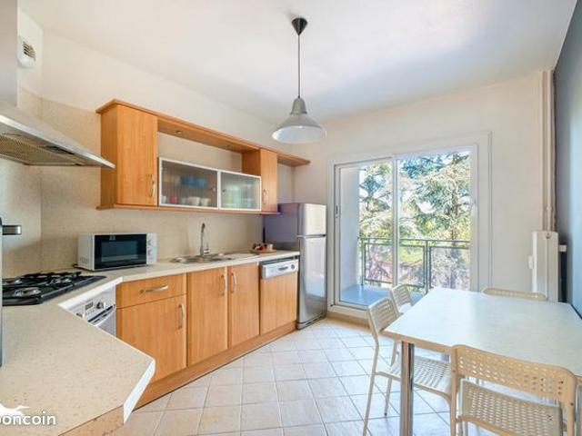 Appartement 3 pièces 82 m²