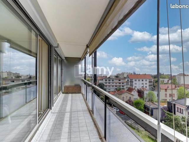 Appartement 3 pièces 82 m²