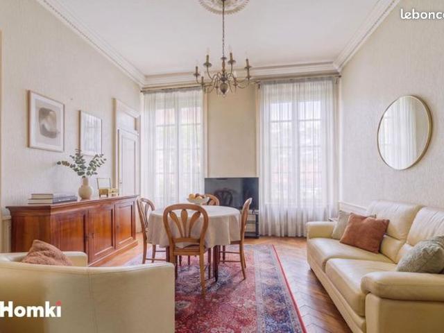 Appartement 3 pièces 82 m²