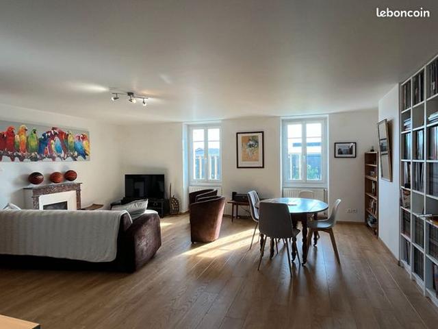 Appartement 3 pièces 82 m²