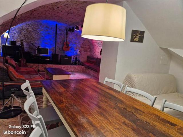Appartement 3 pièces 82 m²