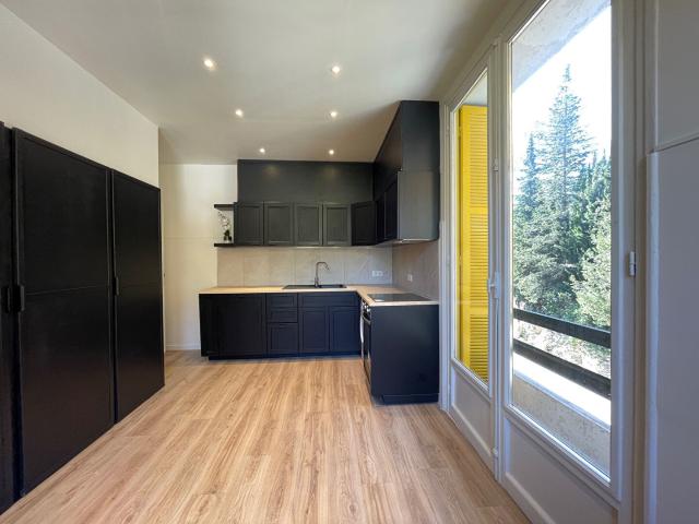 Appartement 3 pièces 82 m²