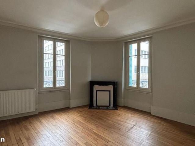 Appartement 3 pièces 82 m²