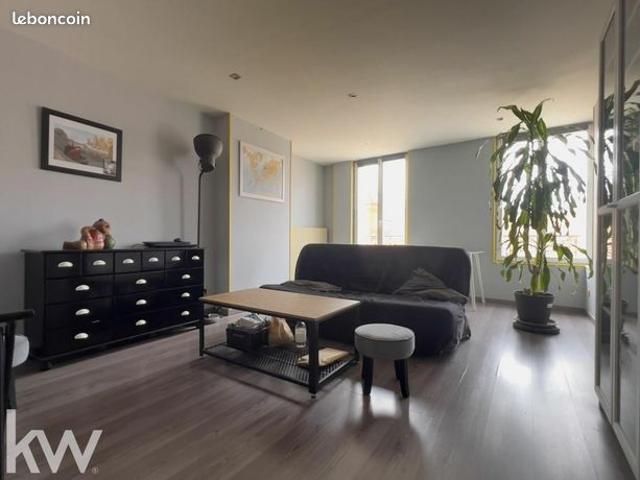Appartement 3 pièces 82 m²