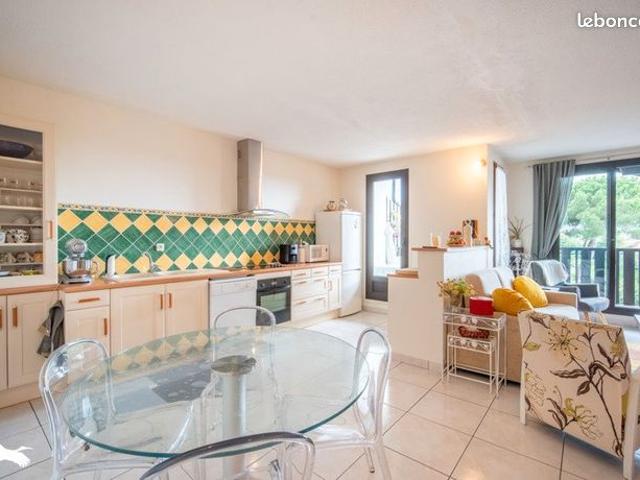 Appartement 3 pièces 82 m²