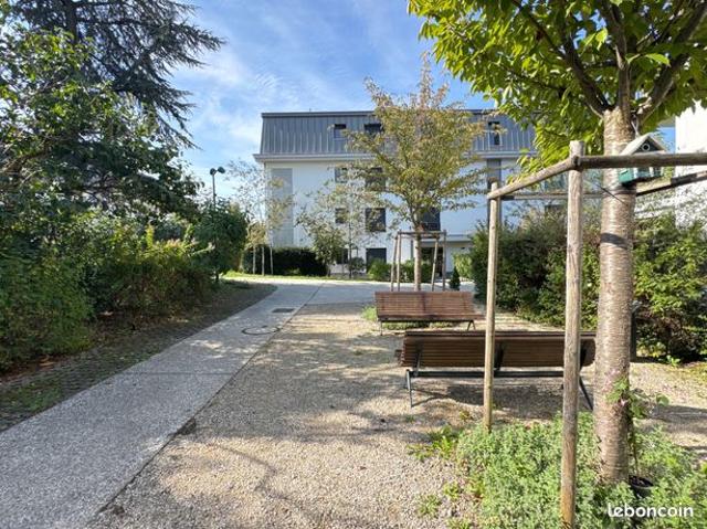 Appartement 3 pièces 82 m²