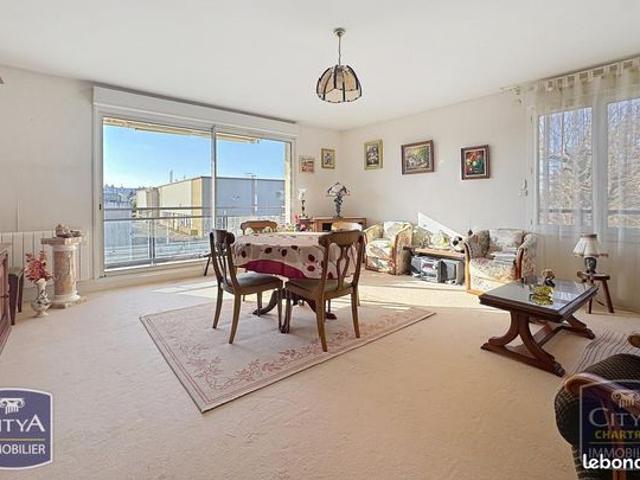 Appartement 3 pièces 82 m²