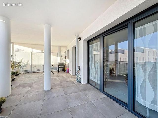 Appartement 3 pièces 82 m²