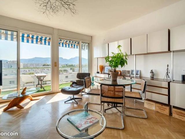 Appartement 3 pièces 82 m²