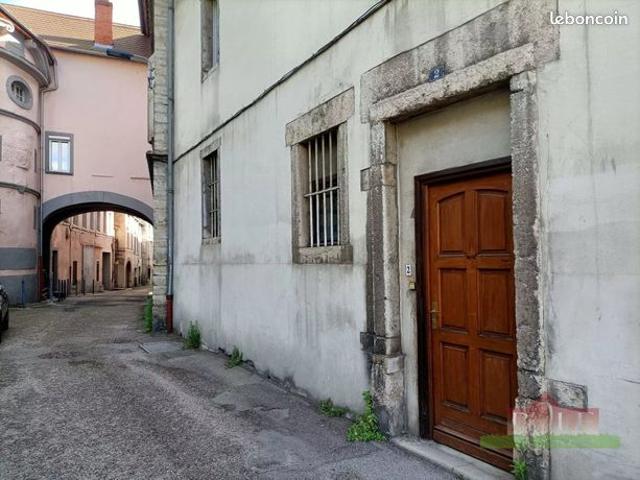 Appartement 3 pièces 82 m²