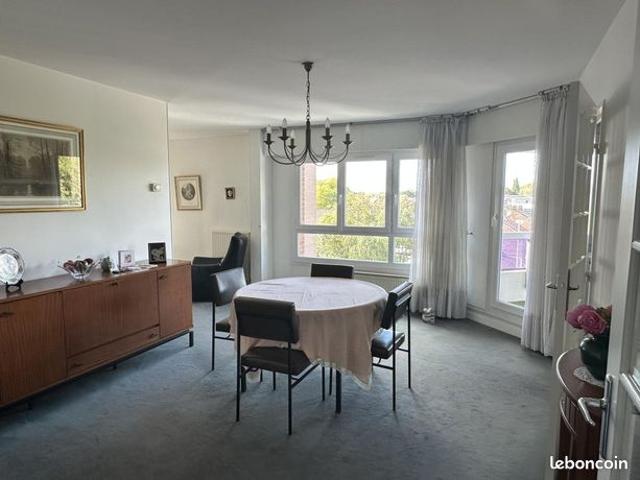 Appartement 3 pièces 82 m²