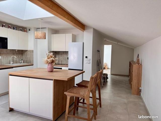 Appartement 3 pièces 82 m²