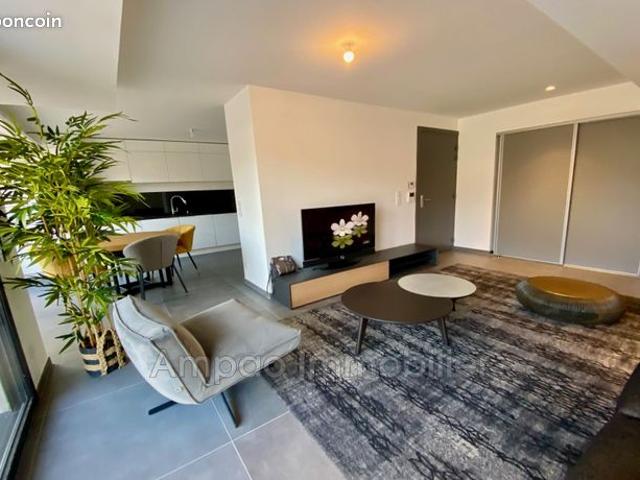 Appartement 3 pièces 82 m²