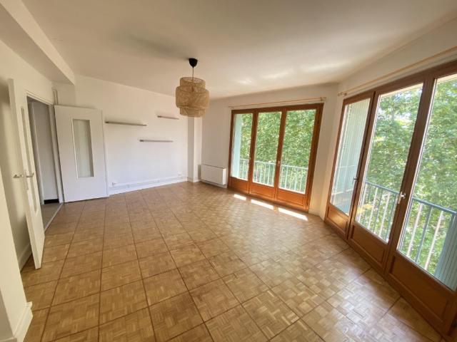 Appartement 3 pièces 82 m²