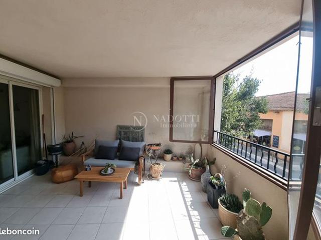 Appartement 3 pièces 82 m²