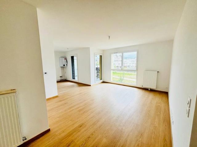 APPARTEMENT 3 PIECES