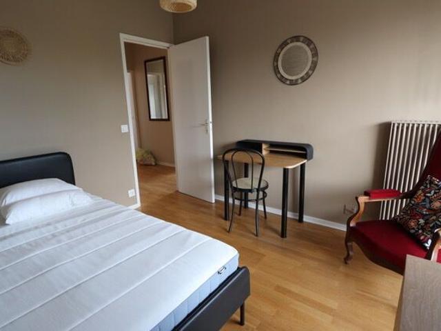 Appartement 3 pièces, 87 m² à louer à Écully 69130