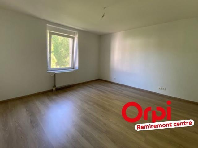 Appartement 3 pièces, 87 m² à louer à Raon aux Bois 88220