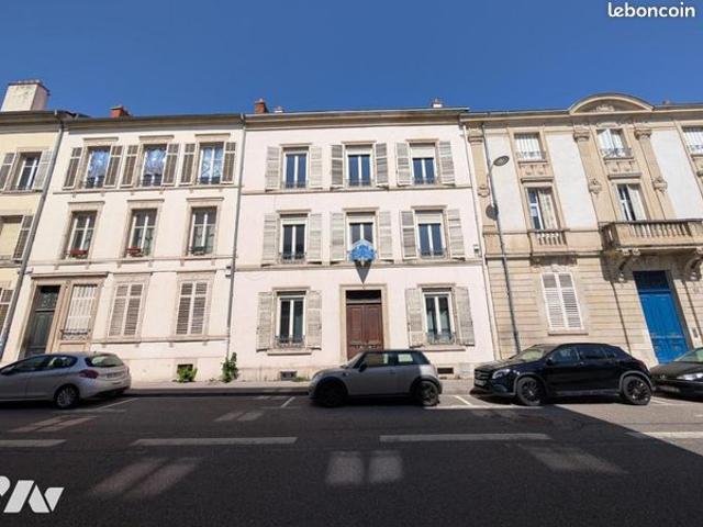 Appartement 3 pièces 87 m²