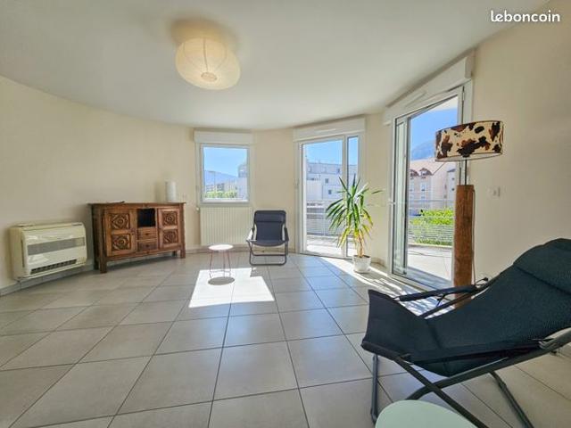 Appartement 3 pièces 87 m²