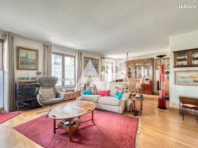 Appartement 3 pièces 87 m²