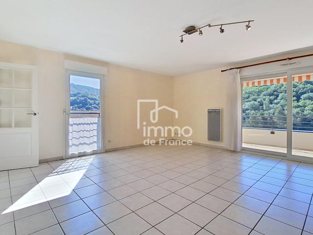 Appartement 3 pièces 87 m²