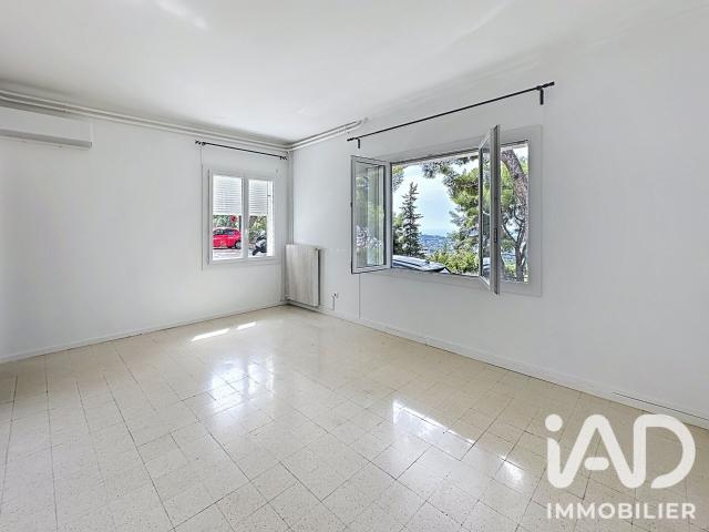 Appartement 3 pièces, 84 m² à louer à Toulon 83000