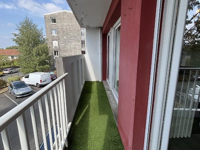 Appartement 3 pièces, 84 m² à louer à Billère 64140