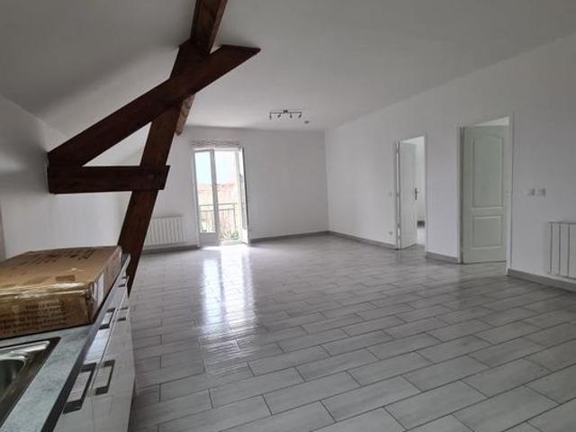 Appartement 3 pièces, 84 m² à louer à Bondy 93140