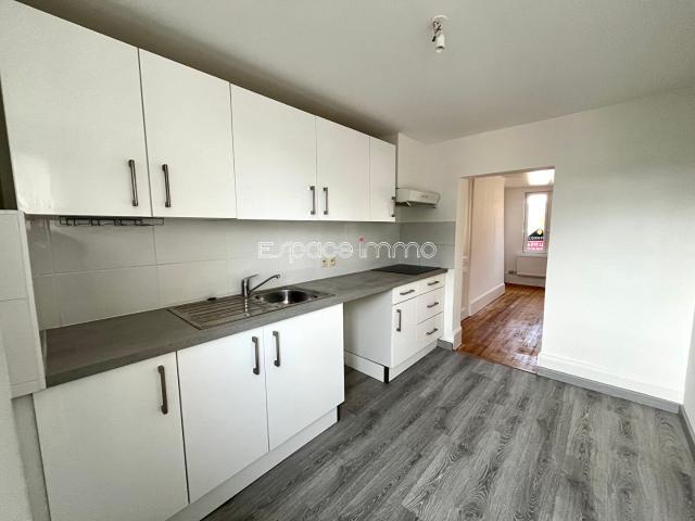 Appartement 3 pièces, 84 m² à louer à Déville lès Rouen 76250