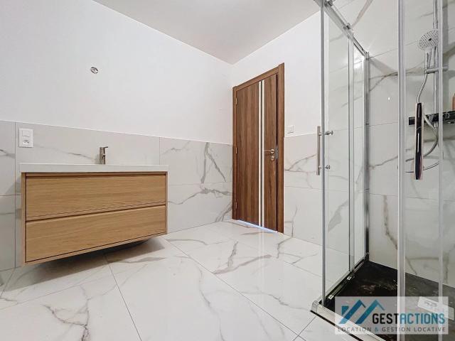 Appartement 3 pièces, 84 m² à louer à Hatten 67690