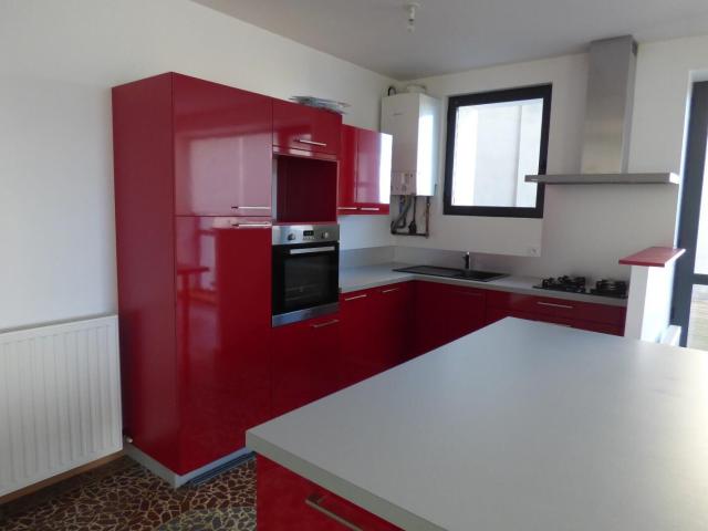 Appartement 3 pièces, 84 m² à louer à Rodez 12000